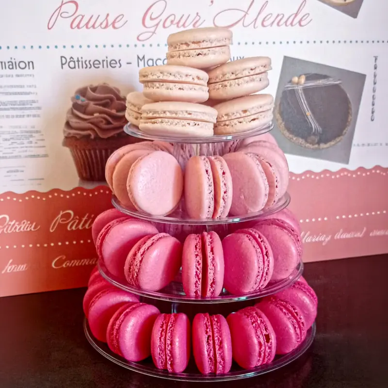Photo de Assortiment de macarons sucrés